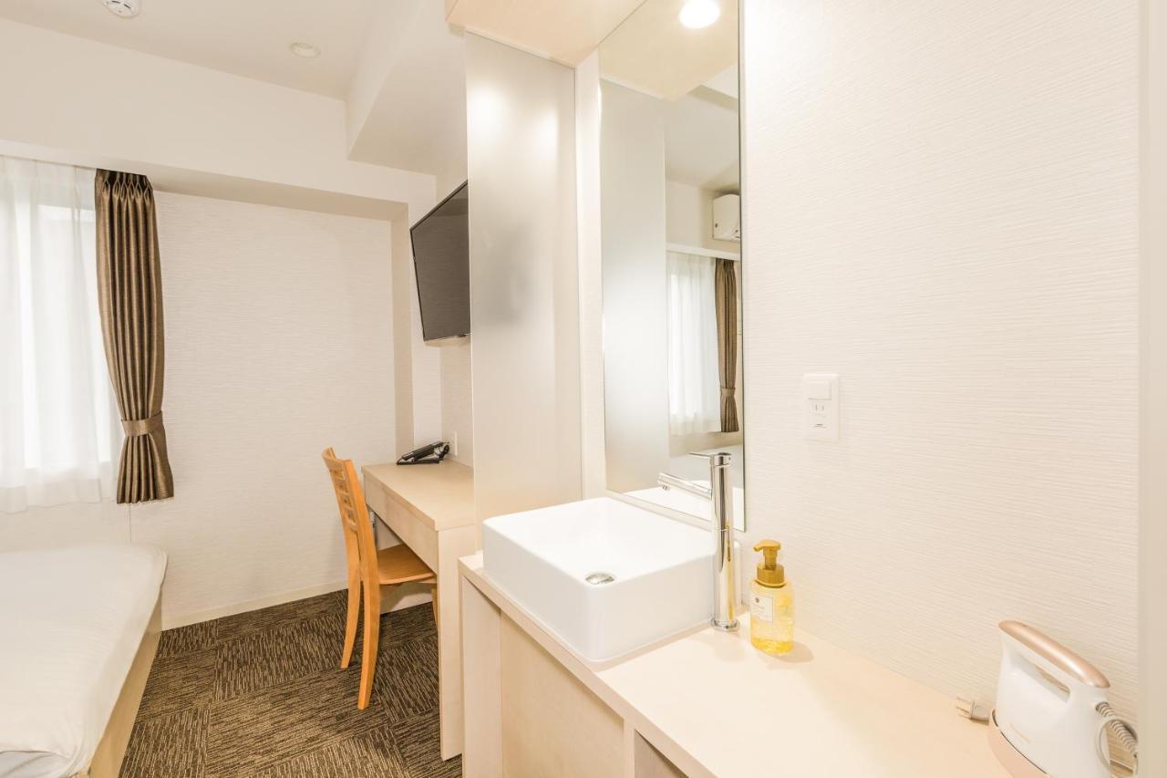 Hotel Ninestates Hakata Fukuoka  Bagian luar foto