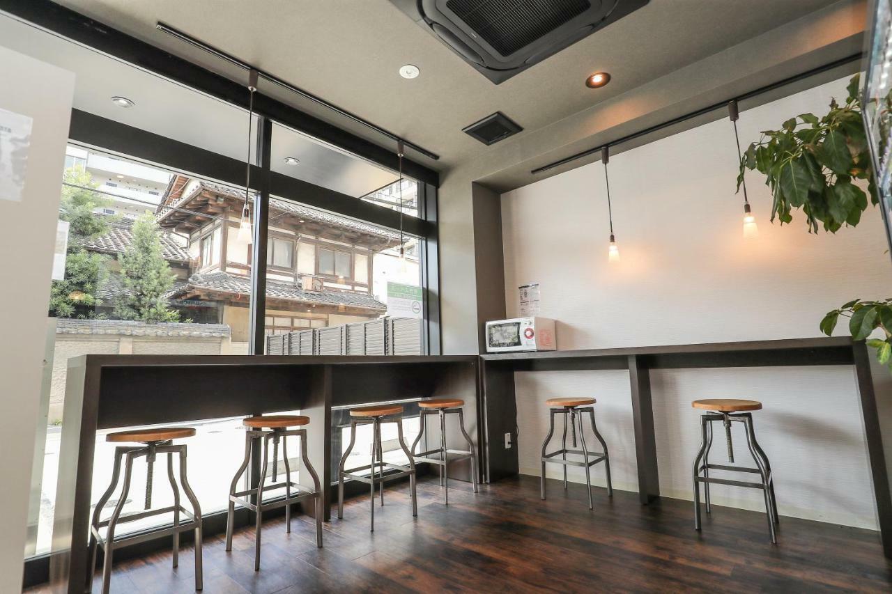 Hotel Ninestates Hakata Fukuoka  Bagian luar foto