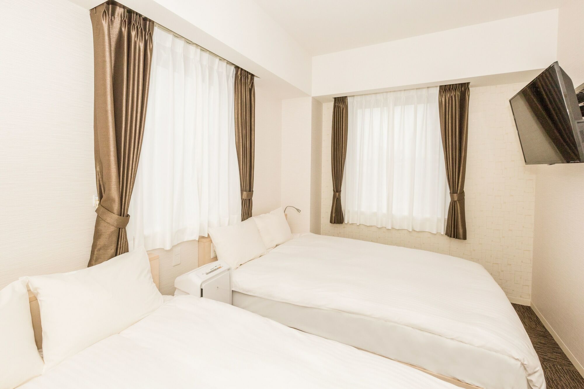 Hotel Ninestates Hakata Fukuoka  Bagian luar foto